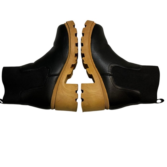 Qupid women’s chelsea boots in black and tan size 8 - Picture 8 of 9